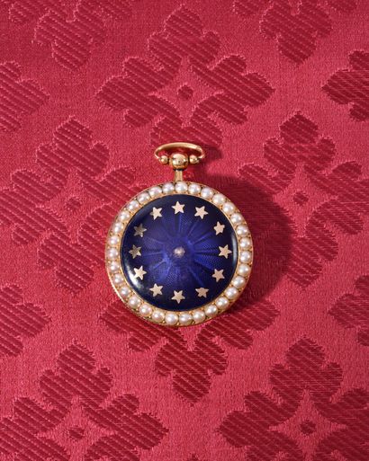
PRESENT OF EMPEROR NAPOLEON Rare round neck...