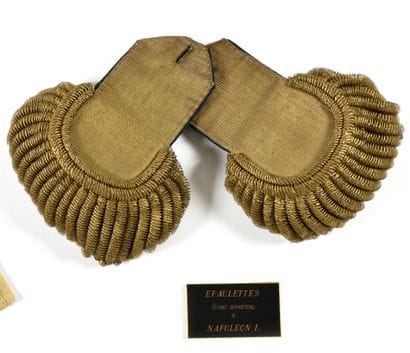 
PAIR OF COLONEL'S EPAULETTES ATTRIBUTED...