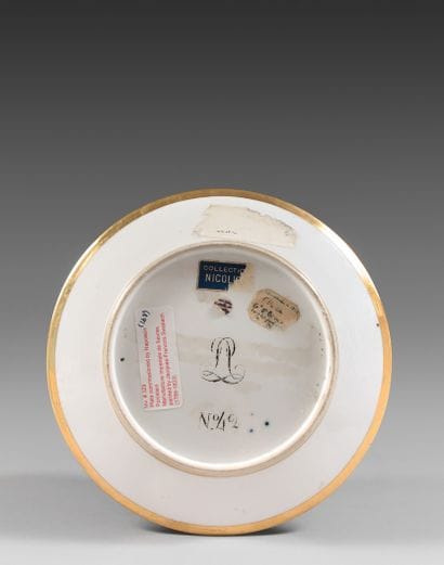 
SÈVRES Rare dessert plate from the Emperor's...