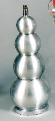 Pied de lampe chromé mat et brillant, le...