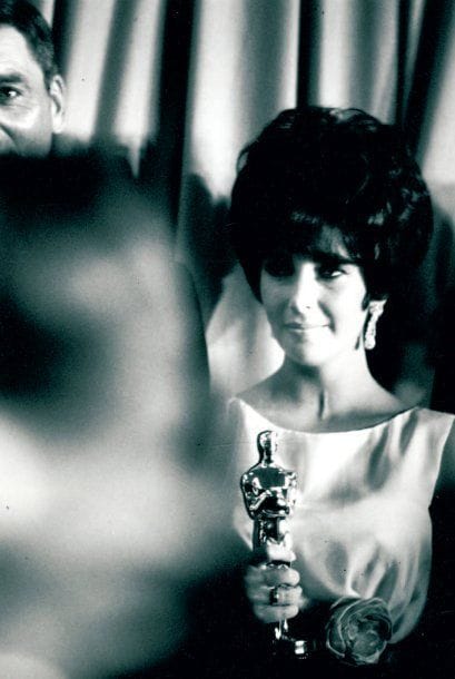 GRAY VILLET
PORTRAIT D'ELISABETH TAYLOR AUX...