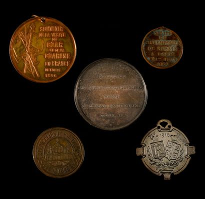 LOT : 

1) Médaille commémorative de la visite...