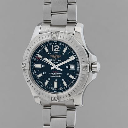 BREITLING

COLT.

Ref: A17388.

Circa: 2015.

Steel...