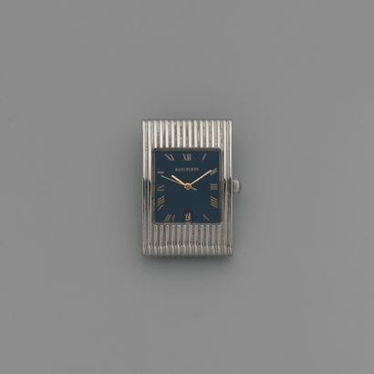 BOUCHERON

Reflection Blue background.

Ref:AC30053.

Circa:...