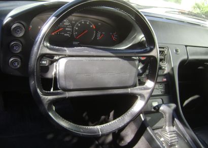 1986 PORSCHE 
