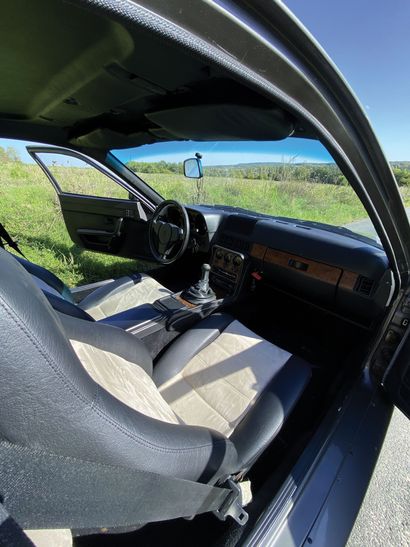 1984 PORSCHE 
