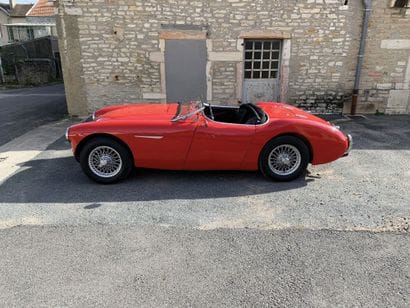 1955 AUSTIN HEALEY 
N° de série 227055

Exemplaire...