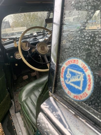 1946 BUICK 
N° de châssis : L889 

Configuration...