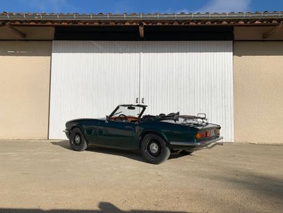 1980 TRIUMPH 
N° de série TFADW2ATOO6887

...