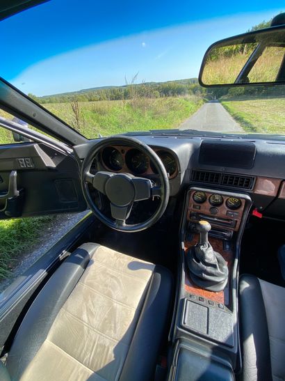 1984 PORSCHE 
