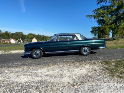 1969 MERCEDES-BENZ 
