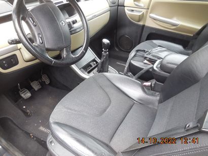 2001 RENAULT 

