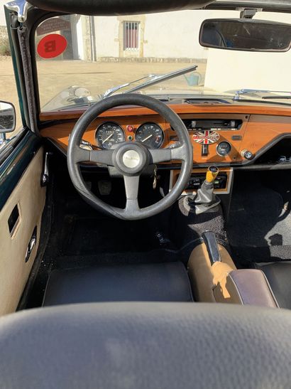 1980 TRIUMPH 
N° de série TFADW2ATOO6887

...