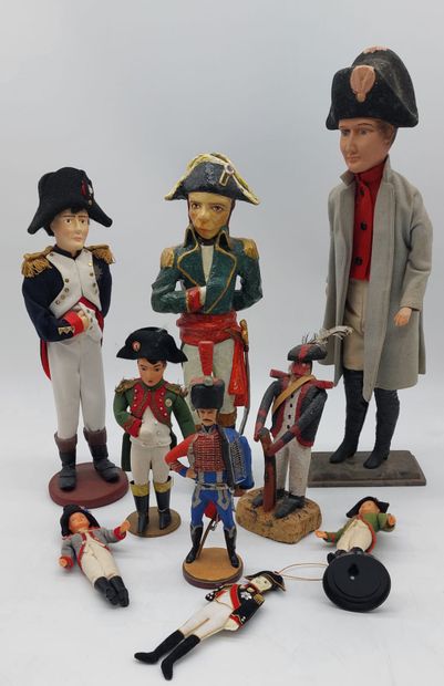 SET OF NAPOLEONIAN OBJECTS including: statuettes...