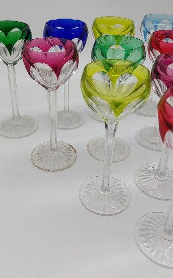 SAINT LOUIS 

SERVICE OF 10 GLASSES in cut...