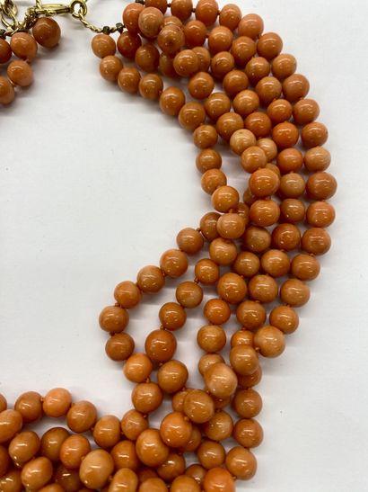 SET
- 5-row red coral necklace
- Red coral...