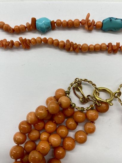 SET
- 5-row red coral necklace
- Red coral...