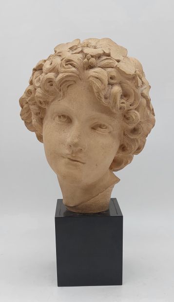 BACCHUS
Terracotta 
Total height: 40 cm