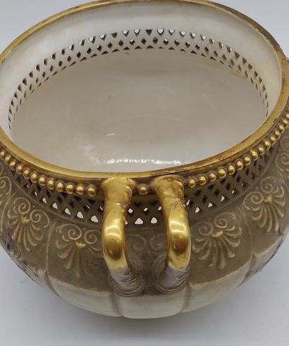 TURN-TEPLITZ (Bohemia)
Ceramic planter with...