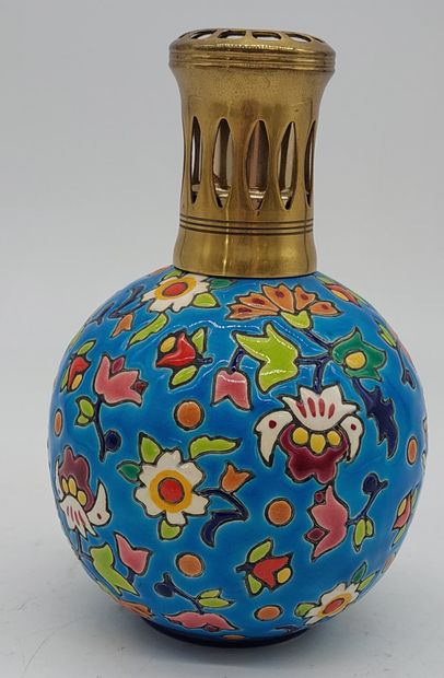 LONGWY
Longwy enamel shepherd lamp
H : 15,5...