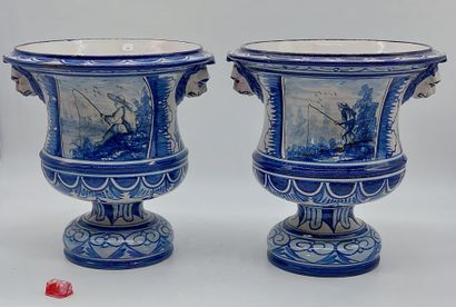 NEVERS
Pair of Montagnon planters decorated...