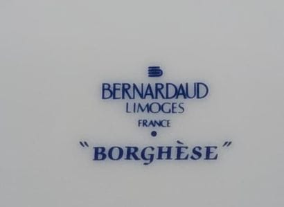 BERNARDAUD 
5 plates D : 26 cm
6 plates D...