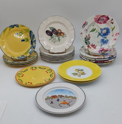 LARGE LOT OF ASSIETTES and various models...