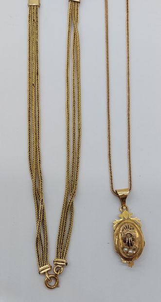 gold necklace set
- Necklace with souvenir...