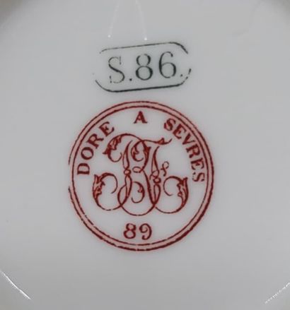 SEVRES 
Head to head service in Sèvres porcelain...