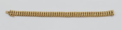 BRACELET in gold
Length: 19 cm
Weight : 15,20...