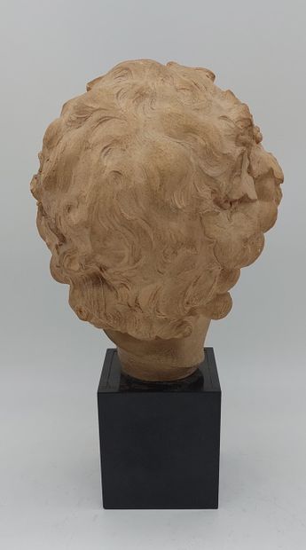BACCHUS
Terracotta 
Total height: 40 cm