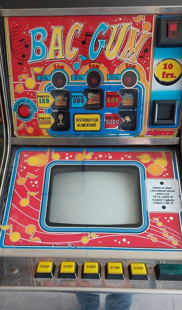 BAC GUM
Jeux vidéo distributeur de chewing-gum
H...