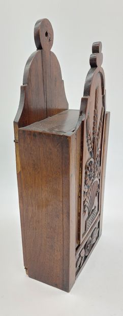 FLOUR BOX in carved walnut with wheat decoration...