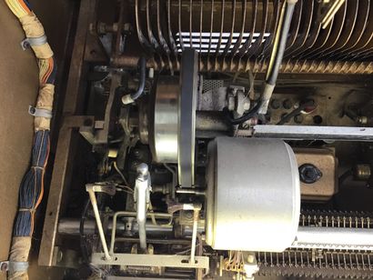 JUKE-BOX Jupiter J100
Loaded with 32 working...