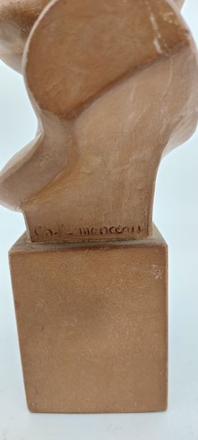 Ch. LEMANCEAU
Terracotta bust
Laughing child
Height:...