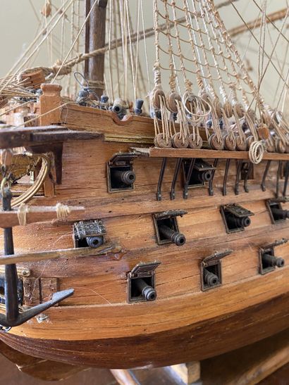 MAQUETTE DE BATEAU en bois
Cutty Sark
L :...