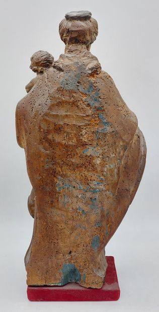 VIRGIN WITH CHILD in carved wood 
17th century...
