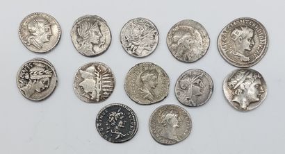 LOT OF TWELVE ANTIQUE PIECES