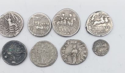 LOT OF TWELVE ANTIQUE PIECES