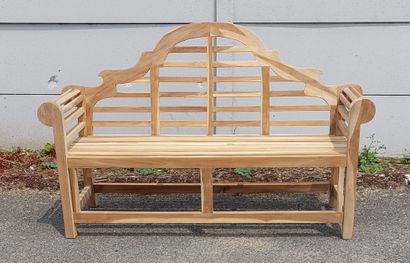 solid teak bench
H : 105 cm W : 167.5 cm...