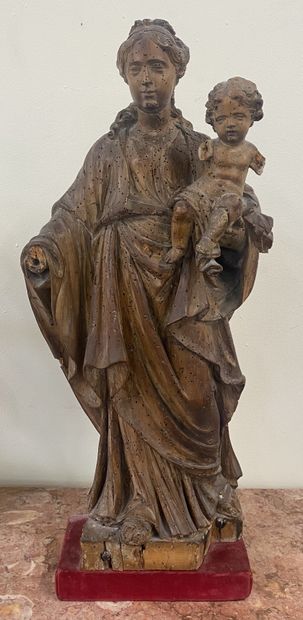VIRGIN WITH CHILD in carved wood 
17th century...