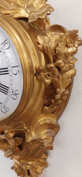 Gilt and chased bronze CARTEL D'APPLIQUE...