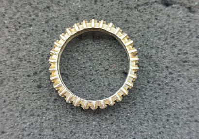 ALLIANCE in white gold and diamonds
T : 57...