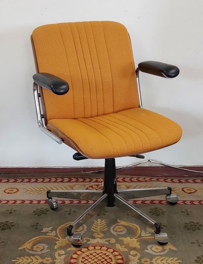 STOLLGIROFLEX
Office chair in wood, fabric...