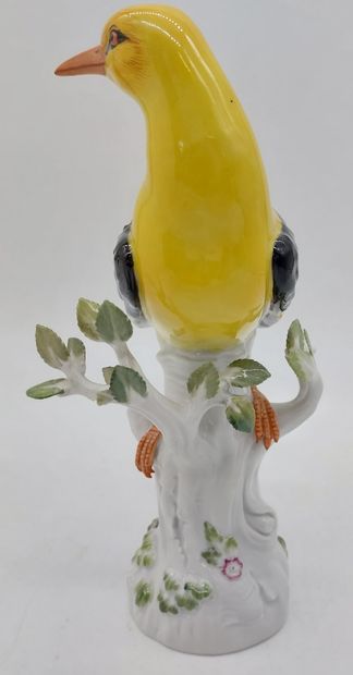 MEISSEN
Bird on a branch
Polychrome porcelain...