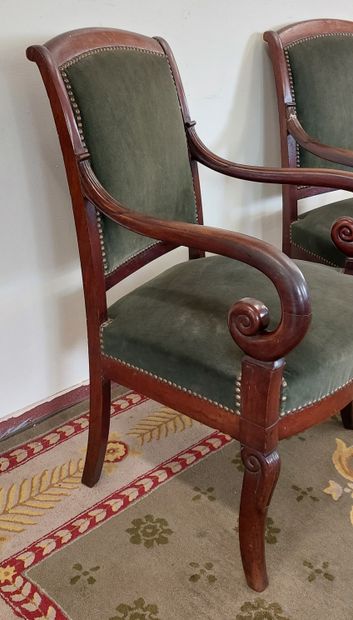 PAIR OF ARMCHAIRS in mahogany and mahogany...