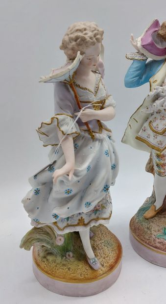 TWO STATUETTES in cookie 
Gallant couple
H:...