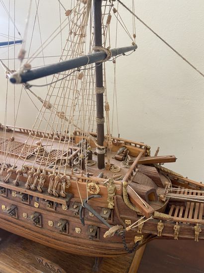 MAQUETTE DE BATEAU en bois 
Wasa
L : 96 ...