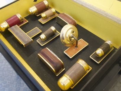 Boîte «On voit tout avec le rétro magnétique...