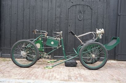 Comiot Tricycle transformable circa 1900
Moteur...